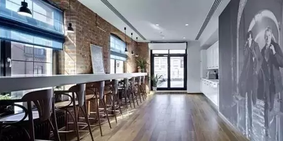 辦公室裝修設(shè)計圖例5