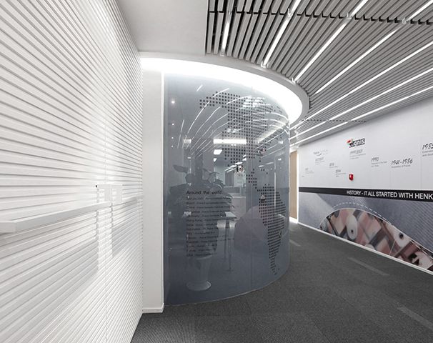 辦公大門入口設(shè)計實景圖