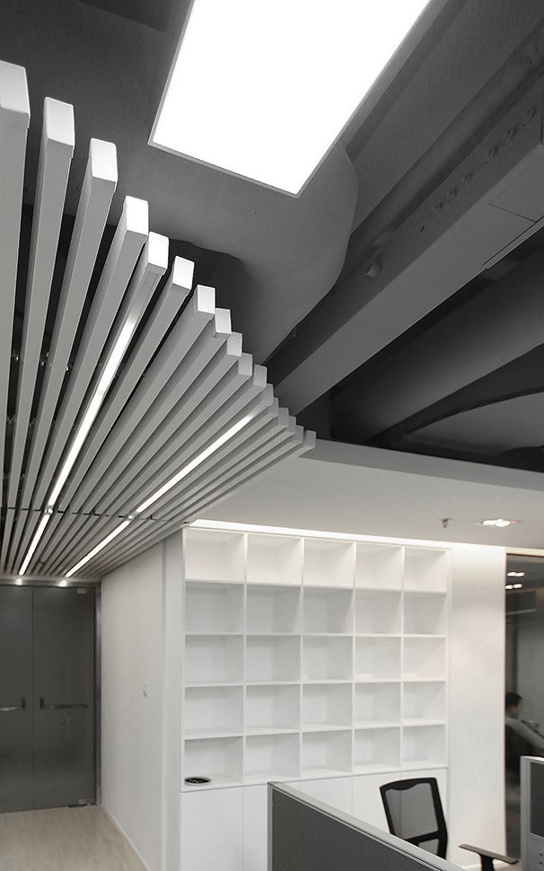 辦公室天花板設(shè)計實景圖