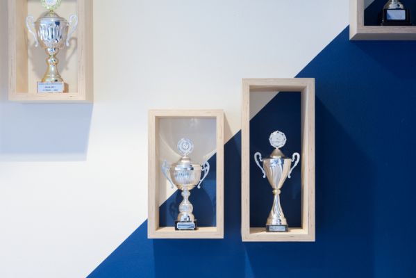 藍(lán)色簡(jiǎn)約風(fēng)格的辦公室設(shè)計(jì)