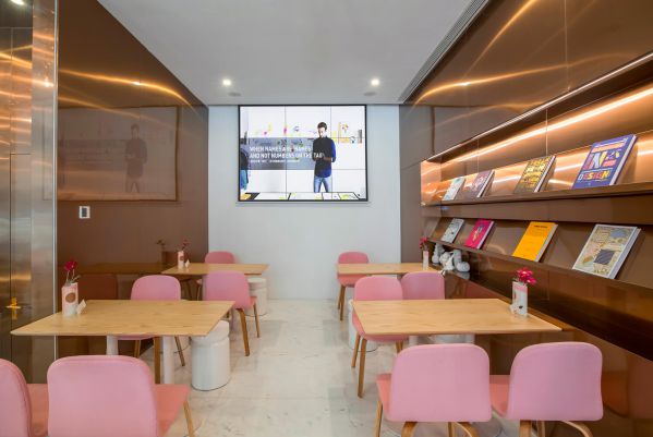 現(xiàn)代簡約風(fēng)格辦公室裝修說明