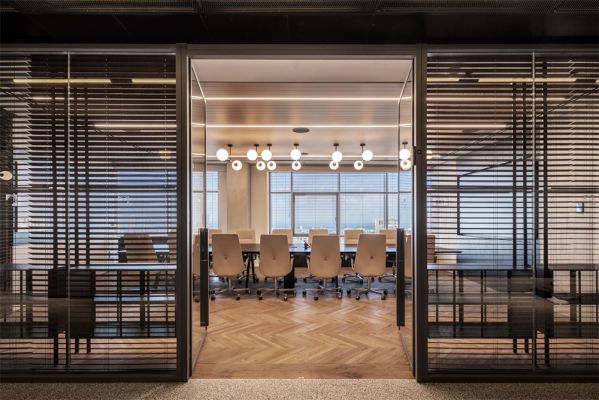 在辦公室裝修設(shè)計中怎樣提高員工效率
